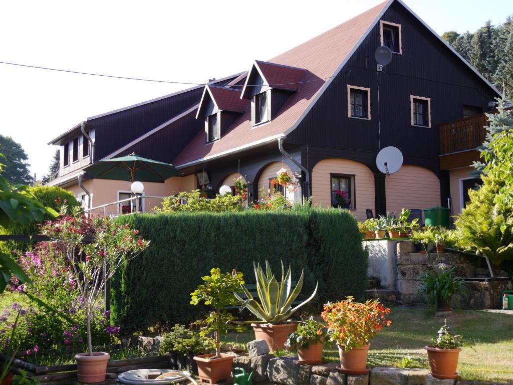 Ferienwohnung Hesse am Wachberg (Berghütte) 32 Oberdorf, 01855 Saupsdorf