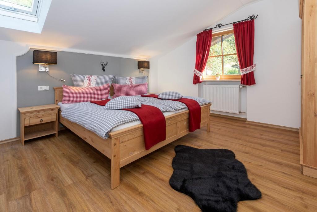 Ferienwohnung Hirscheck Schwöbgasse 7, 83471 Schönau am Königssee