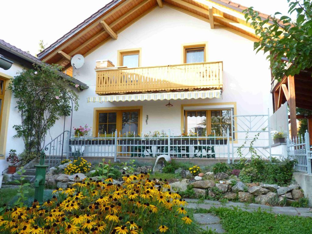 Appartement Ferienwohnung Hutterer Aunhamerweg 8 94086 Bad Griesbach im Rottal