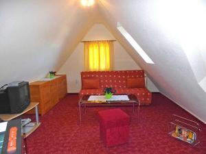 Appartement Ferienwohnung im Dachgeschoss _ He Altenberger Straße 20 01776 Neuhermsdorf Saxe