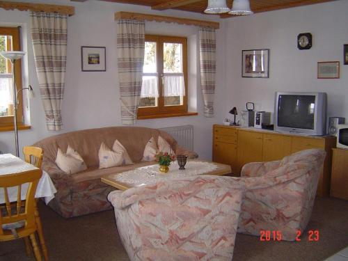 Ferienwohnung-im-Haus-Christine