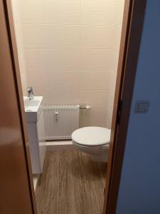 Appartement Ferienwohnung im Mehrfamilienhaus 24 Gartenstraße 02943 Weißwasser Saxe