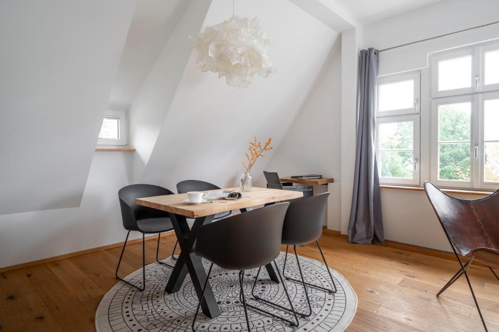 Appartement Ferienwohnung im Schlösschen 12 Bahnhofstraße 88662 Überlingen