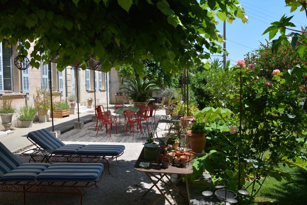 Ferienwohnung in Gartenlandschaft 34134 Cassel