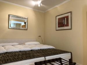 Ferienwohnung in weißer Villa am Kliff