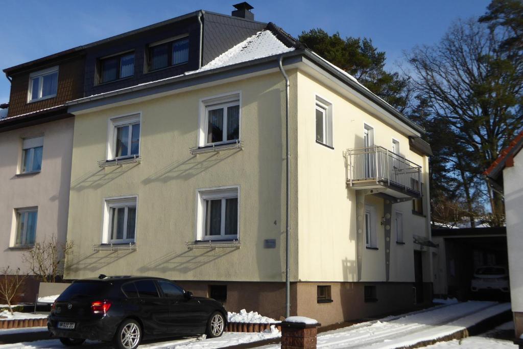 Ferienwohnung Jungbär - Die Wohlfühl-Adresse im Stangenwald 4 Stangenwaldstraße, 66386 Saint-Ingbert