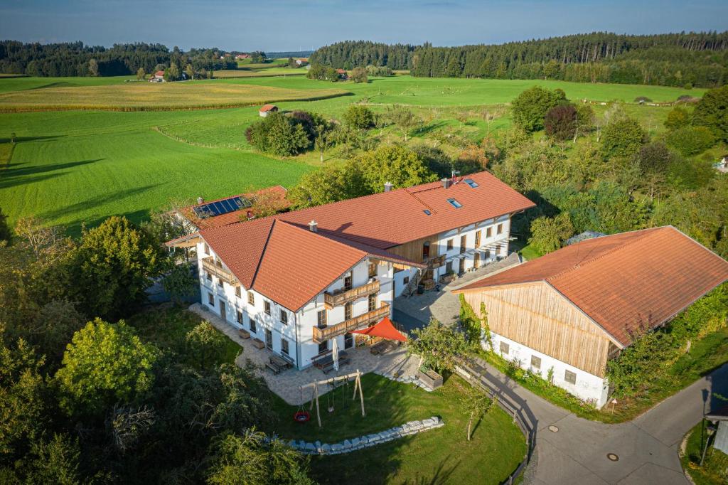 Ferienwohnung Kaindl Sackländerweg 1a, 83339 Chieming