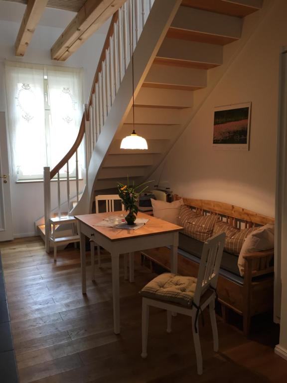 Appartement Ferienwohnung Kamp `Himmelsblick` mit Schlafgalerie Großbeerenstraße 40 14473 Potsdam