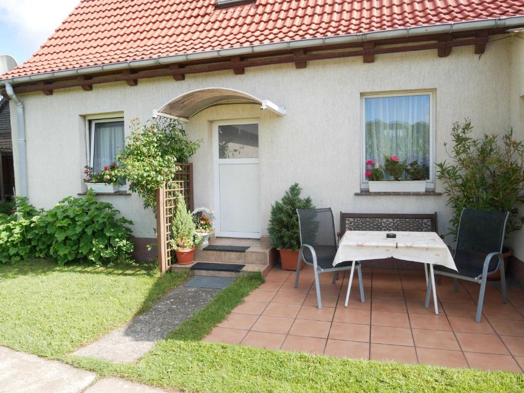 Appartement Ferienwohnung Kasch B-Reihe 02 17440 Krummin