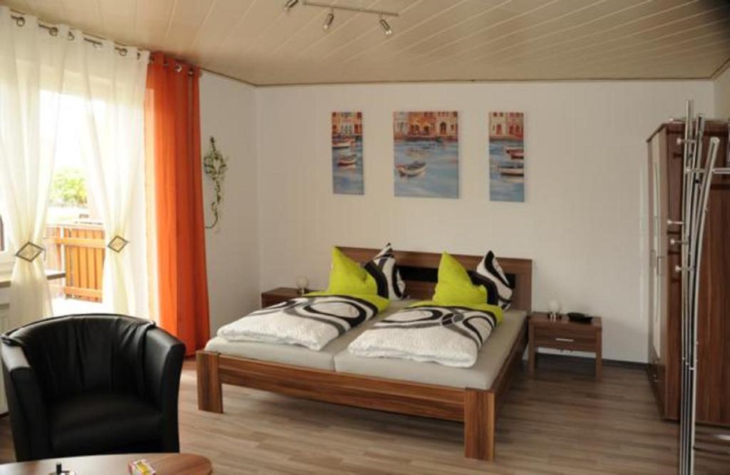 Ferienwohnung \ Seeweg 39d, 96164 Kemmern