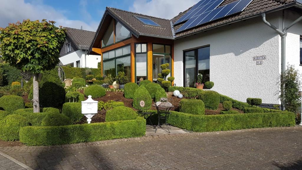 Ferienwohnung „Kersten“ 4 Zum Hochkelberg, 56769 Bereborn