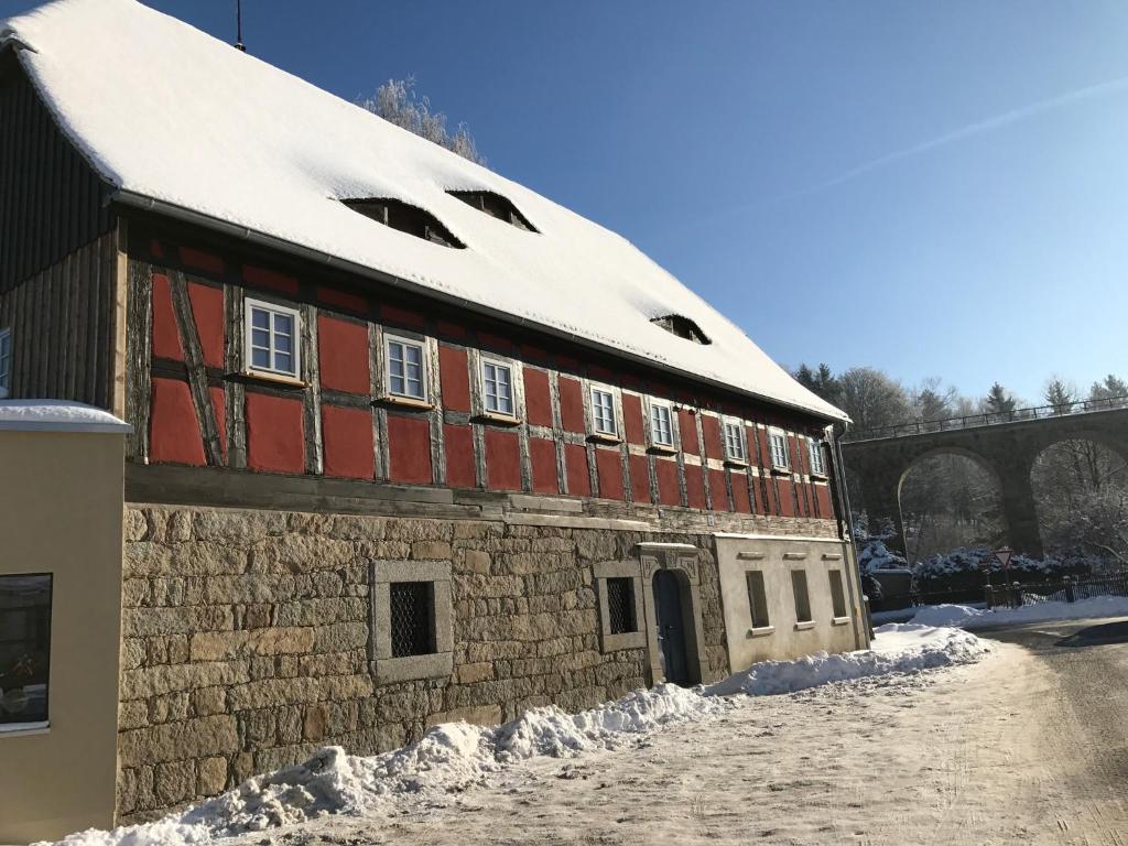 Ferienwohnung Kieslich 2 Mühlstraße, 02730 Ebersbach