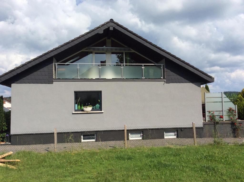 Ferienwohnung Kirschenlohr Höhenstraße 16, 69518 Ober-Abtsteinach