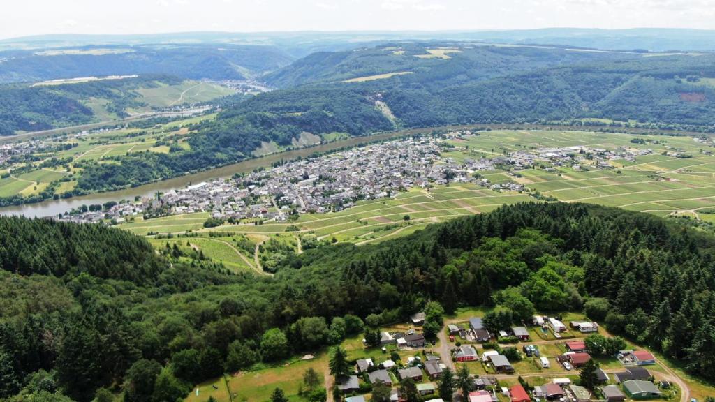 Ferienwohnung Kröver Berg 1 Sportzentrum Kröver Berg, 54536 Kröv