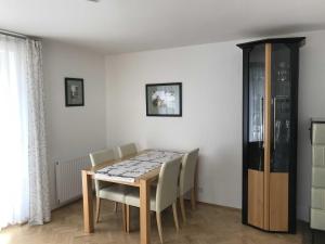 Appartement Ferienwohnung Krusch Simon-Weinzürn-Strasse 16 88709 Meersburg Bade-Wurtemberg