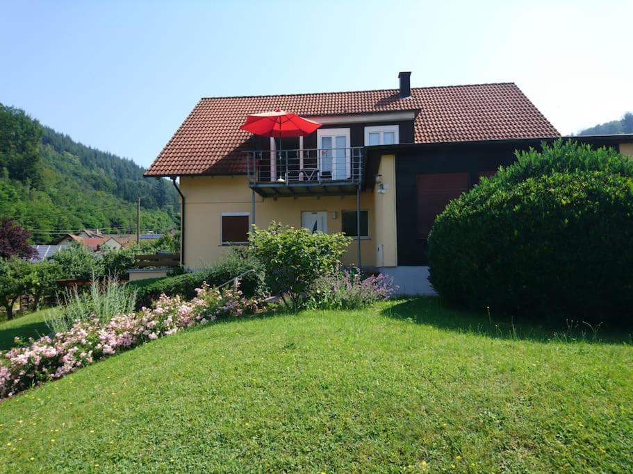 Appartement Ferienwohnung Lahr im Schwarzwald ,120 qm, sehr ruhig, nahe Europa Park Rust Oberer Kirchberg 2 77933 Lahr/Schwarzwald