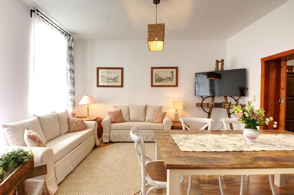 Ferienwohnung LANDHAUSSUITE Annaberg-Buchholz 47 Kleine Kirchgasse, 09456 Annaberg-Buchholz