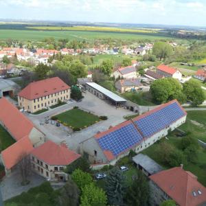 Appartement Ferienwohnung Landwirtschaftliches Gut Taentzler Am Rathaus 3 OT Cochstedt 39444 Hecklingen Saxe-Anhalt