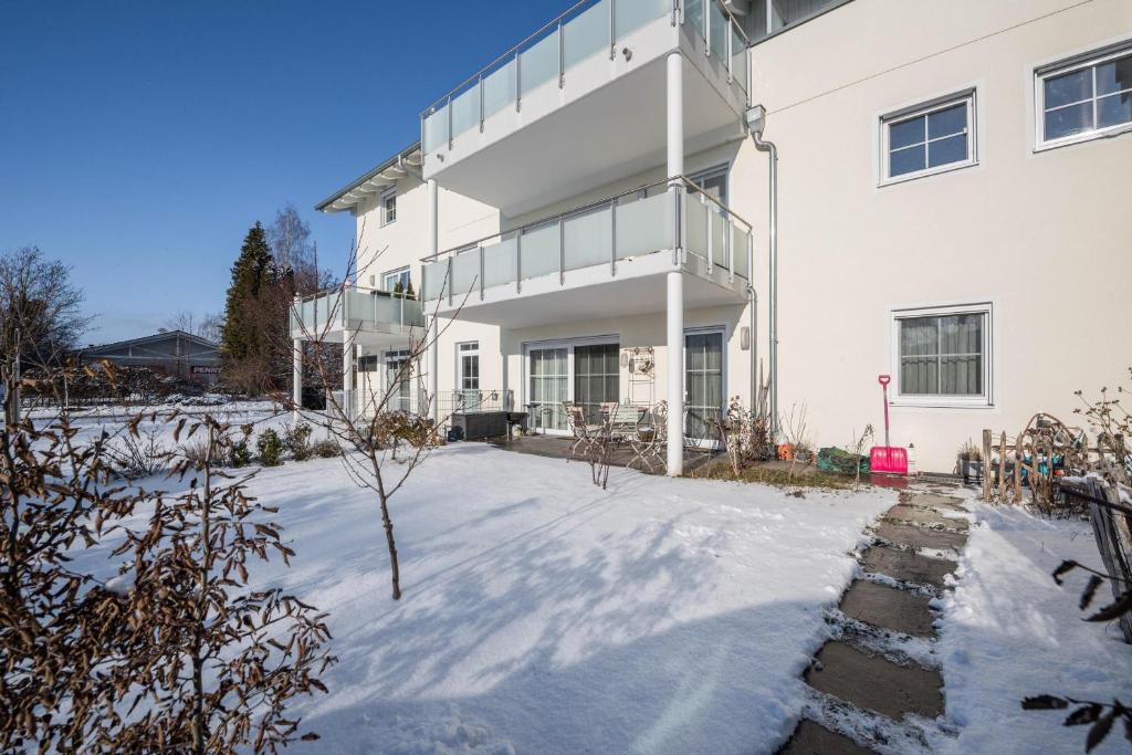 Ferienwohnung Lausbub Tegernseerstraße 15, 83624 Otterfing