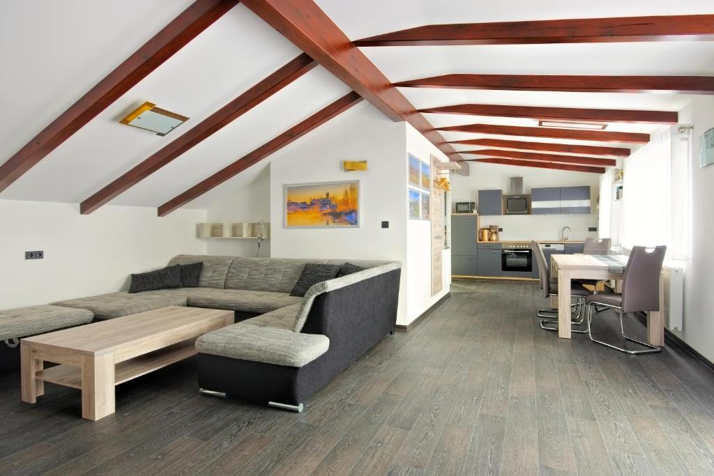 Appartement Ferienwohnung Lausitzer Seenland Tom 15 Kleine Feldstraße 01983 Großräschen