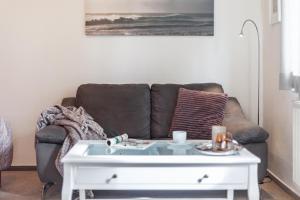 Ferienwohnung LEE im Kapitänshaus OSTSEEROSE