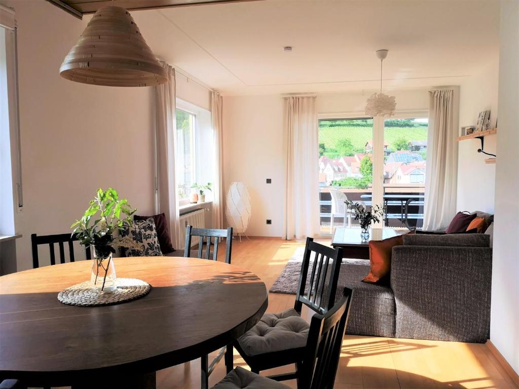 Ferienwohnung \ 2 Am Hasensprung, 76829 Leinsweiler