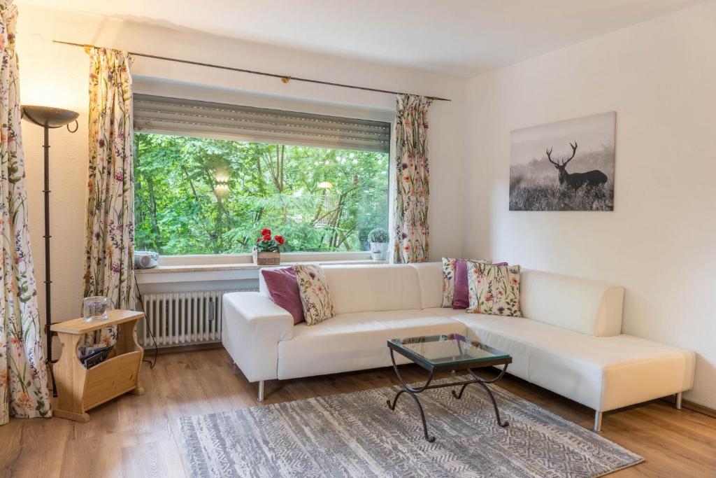 Ferienwohnung Lilly Am Mühlbach 8, 82467 Garmisch