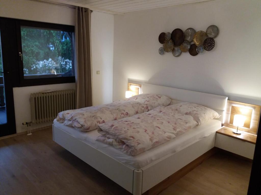 Ferienwohnung Lingenfelder 16 In den Weiden, 67098 Bad Dürkheim