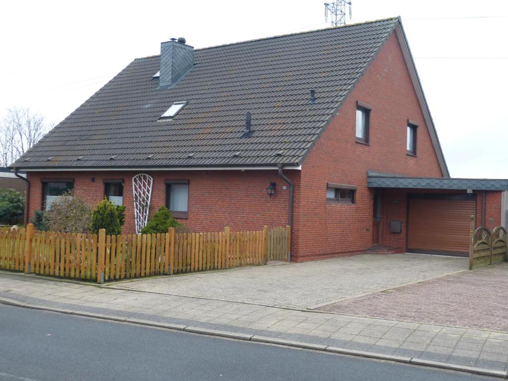 Appartement Ferienwohnung Lorenzen An der Aue 35 25813 Husum