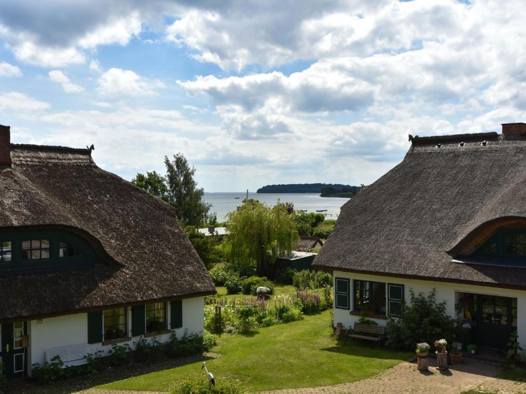 Appartement Ferienwohnung Lotti nur 200 Meter bis zum Wasser 19 Groß Stresow 18581 Putbus