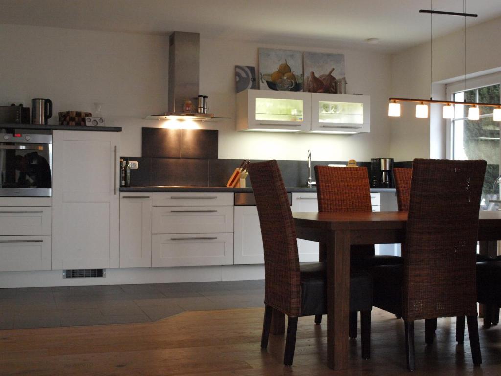 Ferienwohnung Magma Römerstr. 29, 56826 Lutzerath