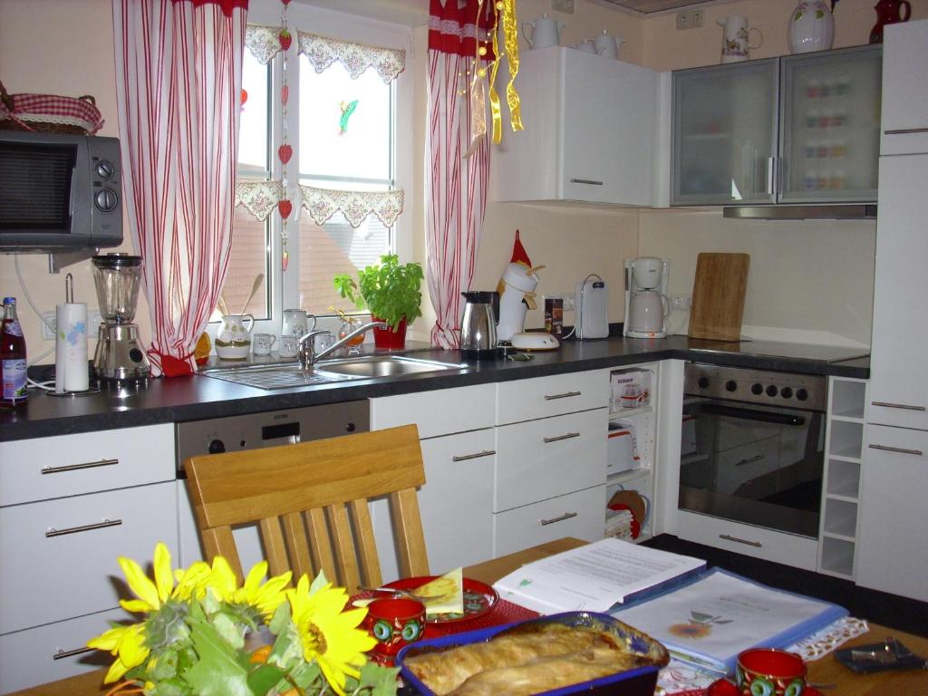Ferienwohnung Maria Waldblick Wiegenfeld 17, 89349 Burtenbach