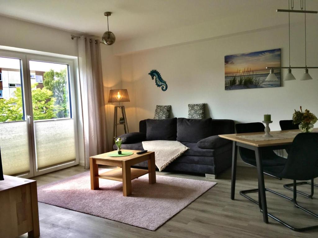 Appartement Ferienwohnung Marinaluna Seeuferweg 7 + 7a 24351 Damp