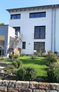 Appartement Ferienwohnung Markert - Neben den Weinbergen Schulstraße 23c 97236 Randersacker Bavière