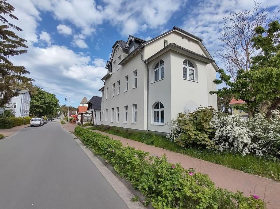 Ferienwohnung Mathilda mit Meeresrauschen 58 Dünenstraße, 17509 Lubmin