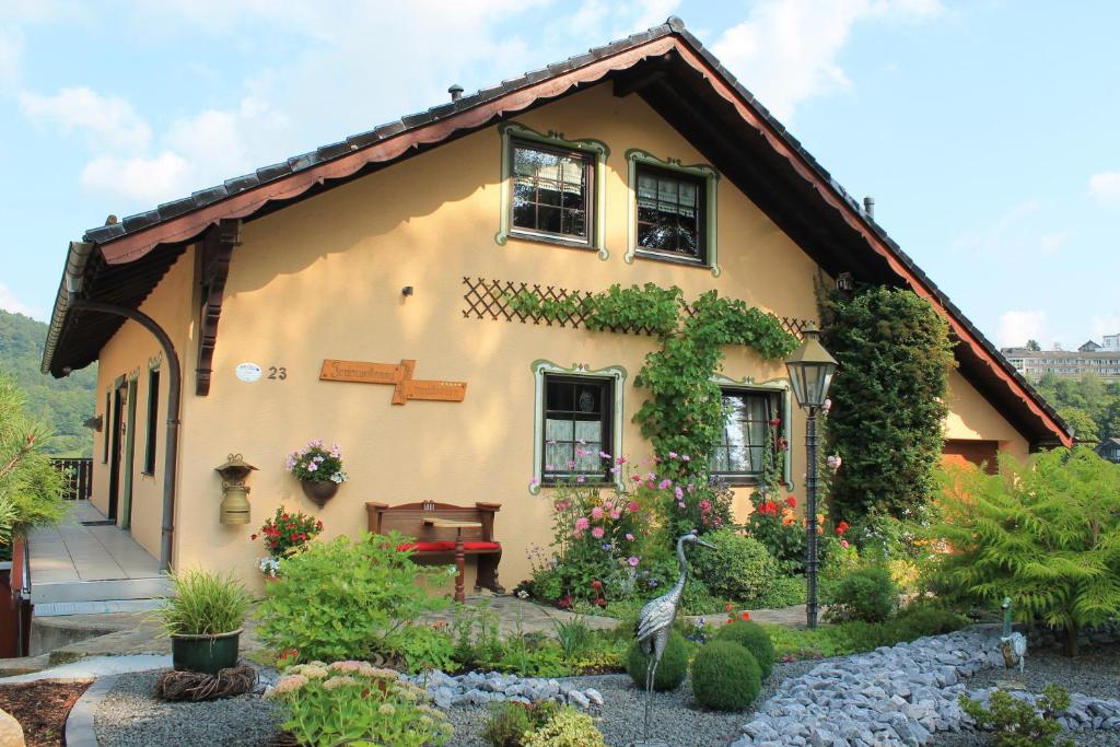 Ferienwohnung-Mediterran Franz Beckerstraße 23, 52152 Einruhr