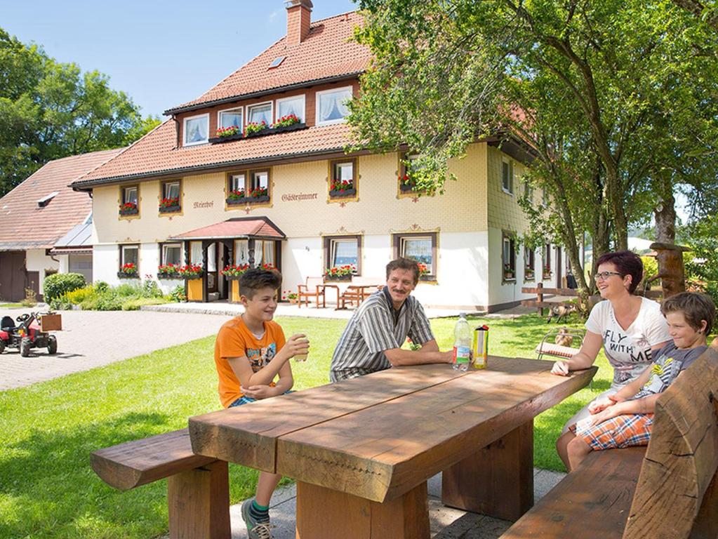 Ferienwohnung Meierhof Wagensteigstraße 16, 79274 Sankt Märgen