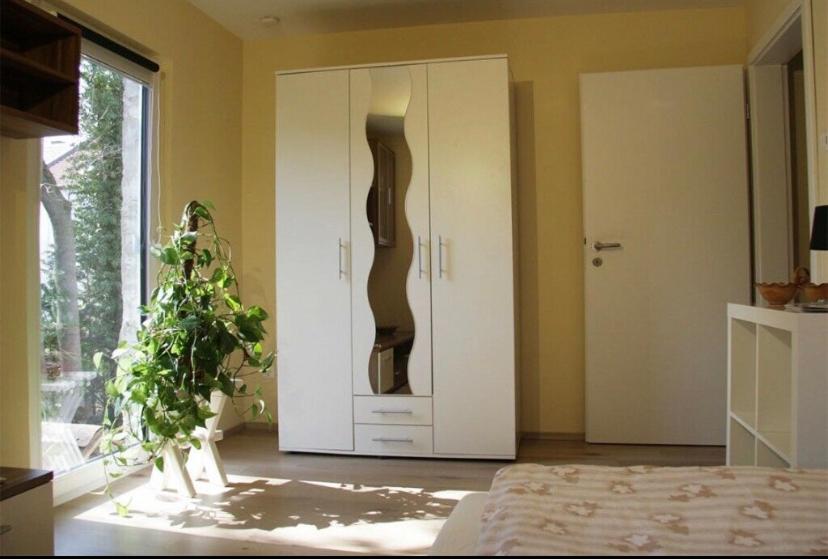 Appartement Ferienwohnung mit Balkon in Schmölln Brückenplatz Nr.1 04626 Schmölln