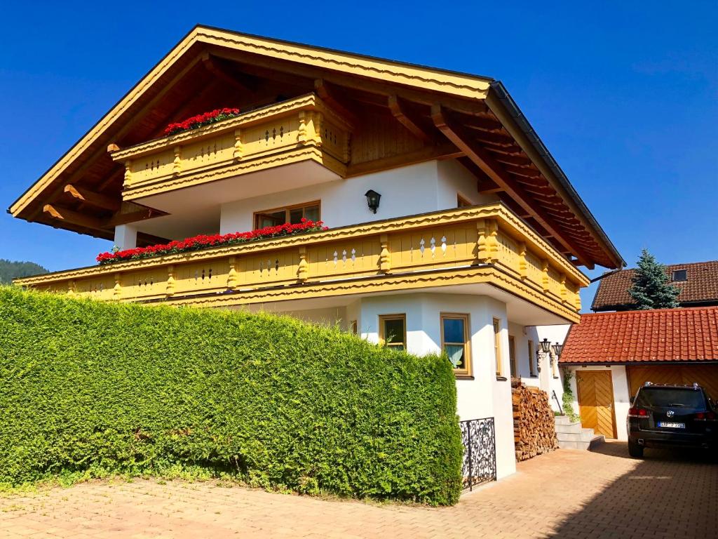 Ferienwohnung mit Bergblick Am Änger 38, 82497 Unterammergau