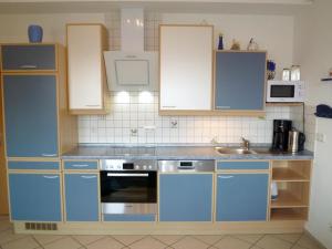 Ferienwohnung mit Ostseeblick - 190m zum Strand