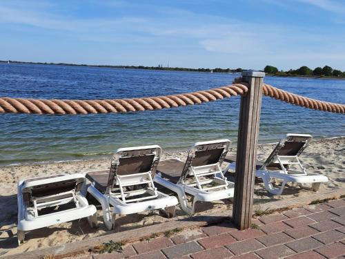 Ferienwohnung mit Sauna und Parkplatz in See Nähe
