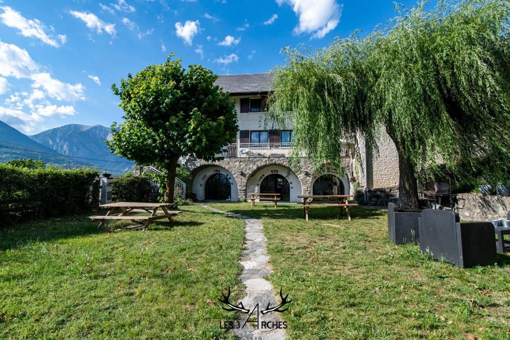 Ferienwohnung mit Terrasse am Rosengarten