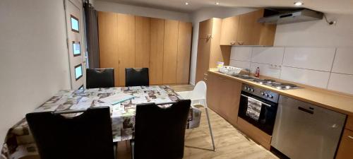 Ferienwohnung/Monteurwohnung im schönen Odenwald