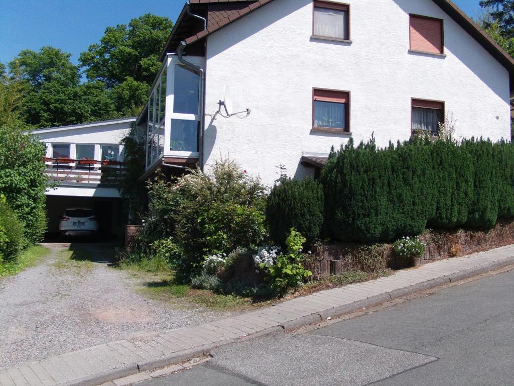 Ferienwohnung Mörlenbach St.-Wendelinus-Straße 16, 69509 Mörlenbach