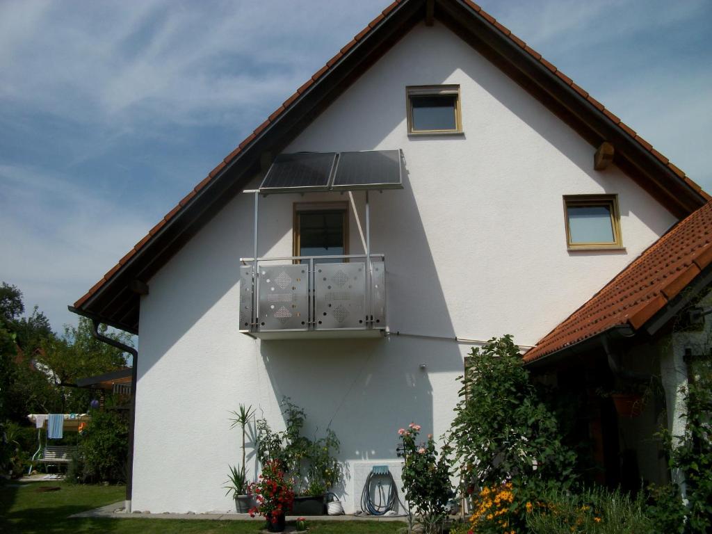 Ferienwohnung nähe Bodensee. Matthias-Erzberger-Str. 6, 88074 Meckenbeuren