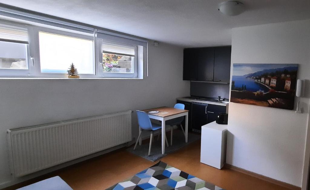 Ferienwohnung Nähe Stadtmitte Felsenbirnenweg 29, 88045 Friedrichshafen