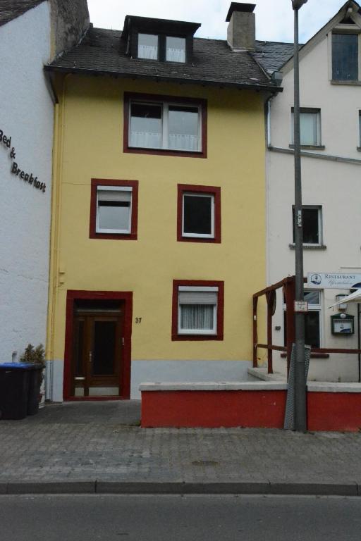 Ferienwohnung Nikolaus Nikolausufer 37, 54470 Bernkastel-Kues