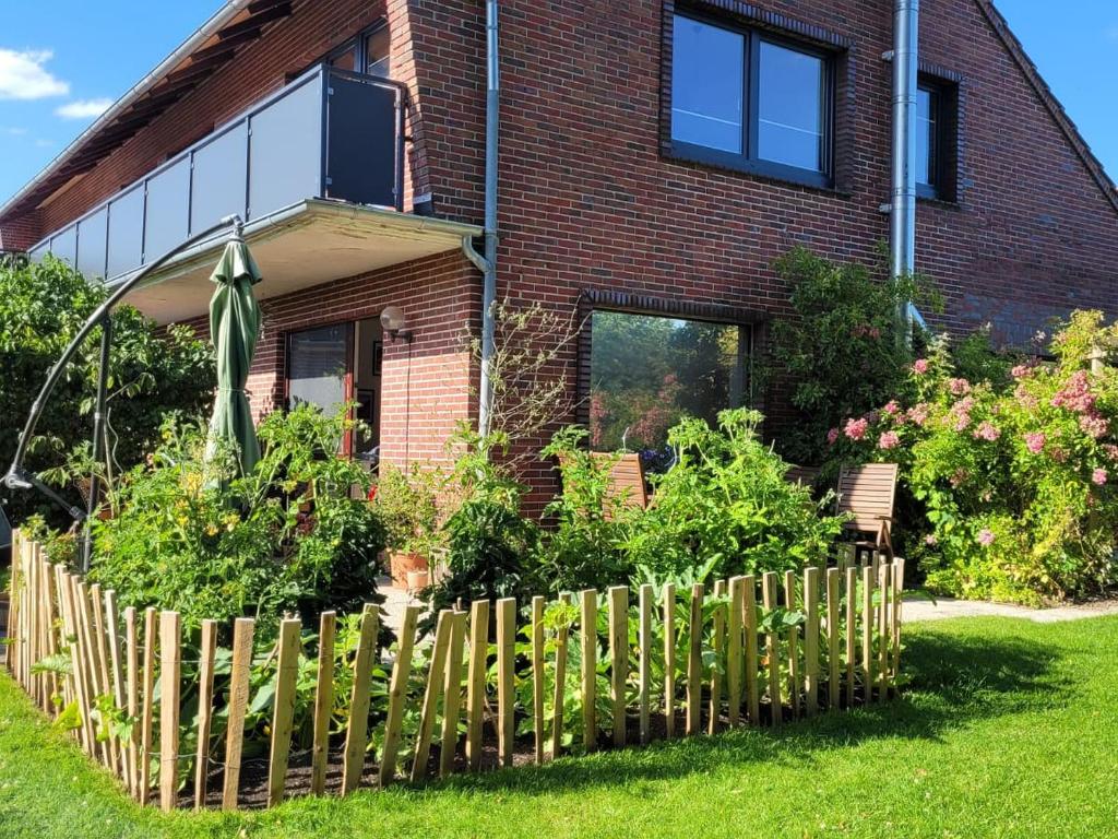 Appartement Ferienwohnung Nordwind - Haus Seeschwalbe 4 Jadestraße 26434 Schillig