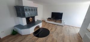 Ferienwohnung-Panoramablick-Küssaberg