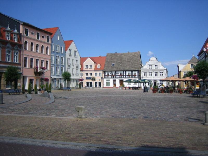 Ferienwohnung Prey Geschwister-Scholl-Straße 4a, 17373 Ueckermünde